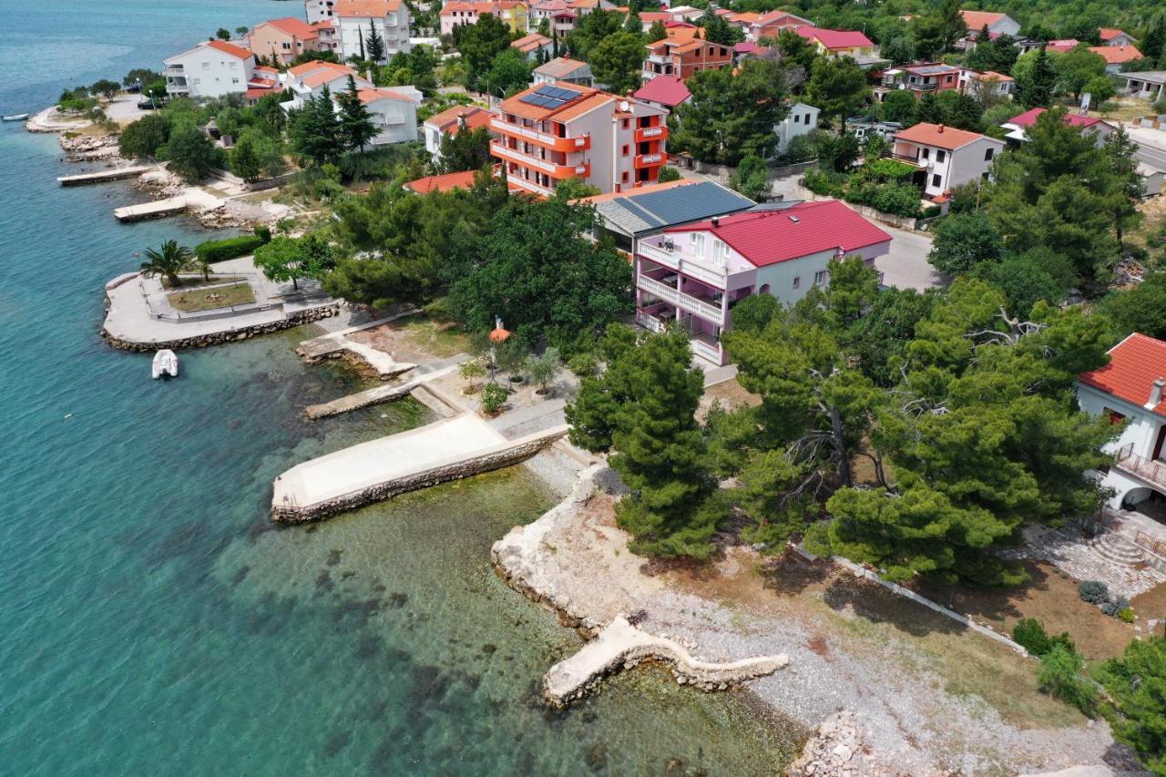 Villa Rajna Стариград-Пакленица Екстериор снимка